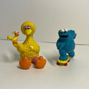 Vintage Sesame Street PVC Toys Lot 2 Cookie Monster Skateboarding Big Bird 90s